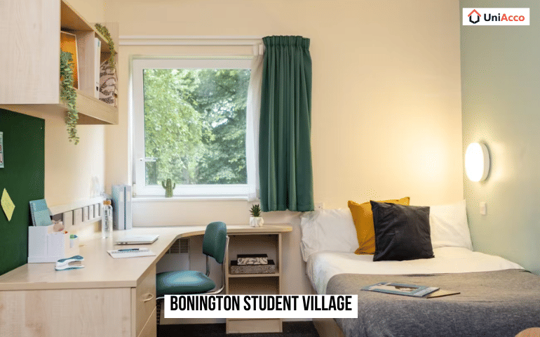 Bonington-Student-Village