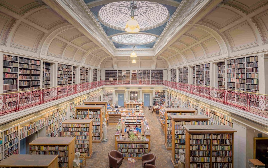 7 Reasons Why You Should Join a University Society