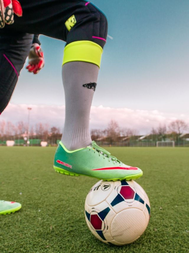 Top 10 Educated Footballers in the World