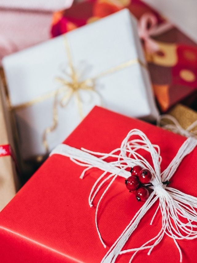 Top 5 Gift Ideas for Students Studying Abroad in 2022
