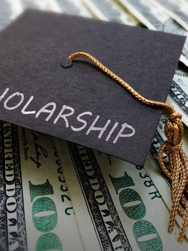 Tips for Applying for a University Scholarship or Bursary