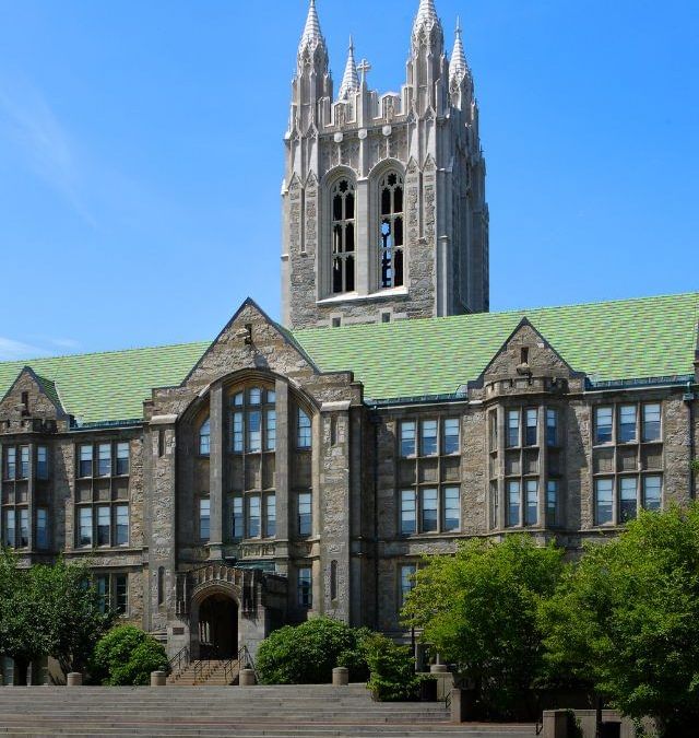 5 Best Places to Study Abroad in Italy