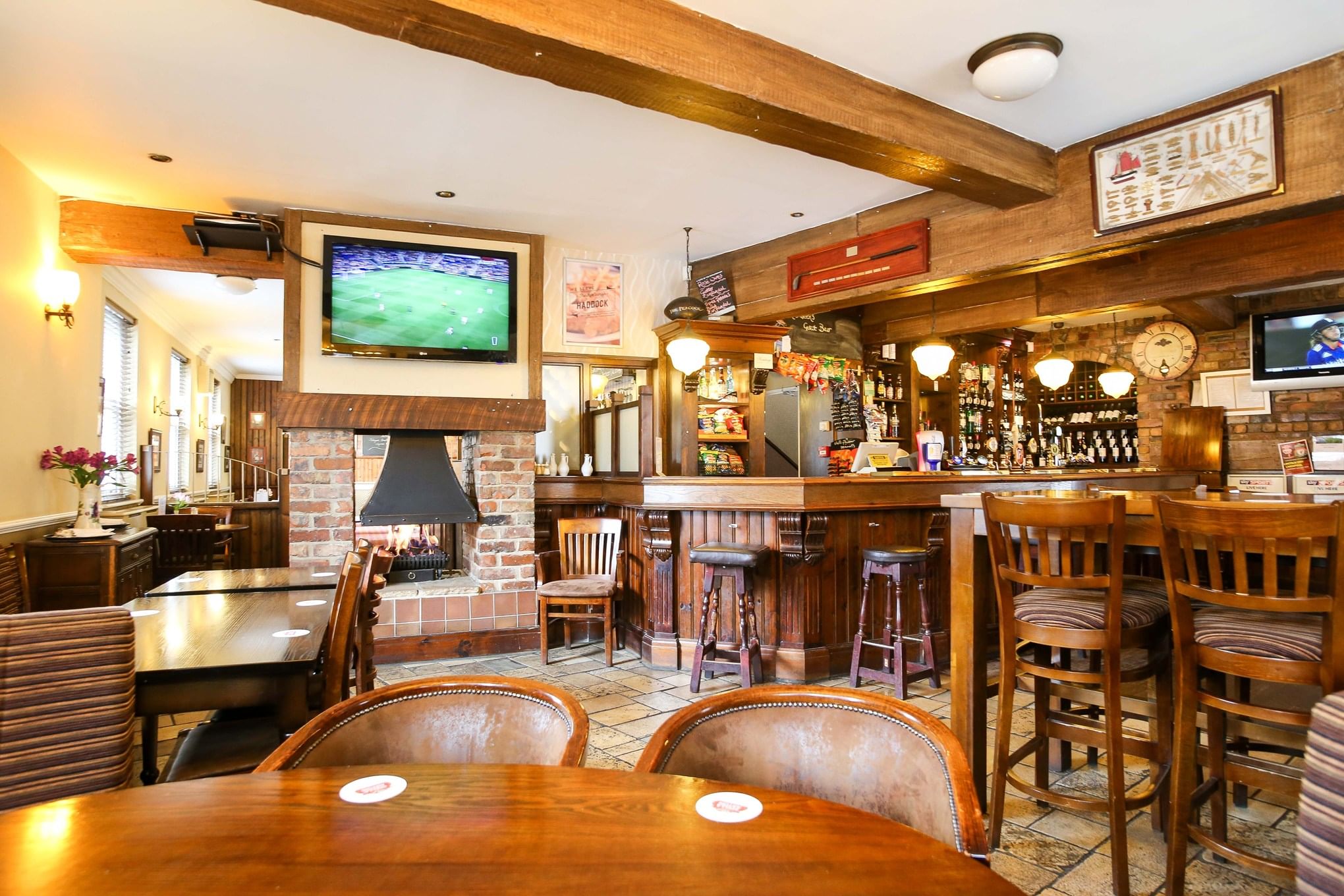 Explore 10+ Top Pubs in Lincoln: Raise a Glass in Lincoln