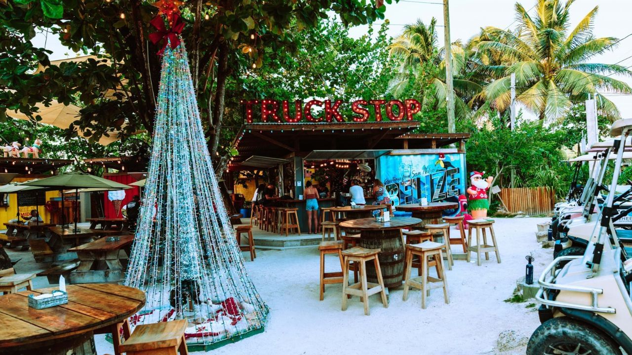 Best Rooftop Bars In Denver For Stunning Skyline & Mountains Views