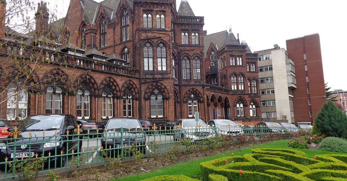 leeds general infirmary