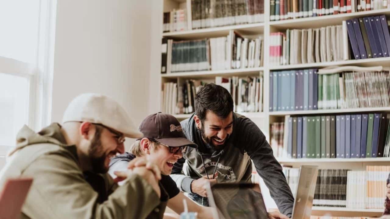 A Guide To Best Forex Cards For Students 