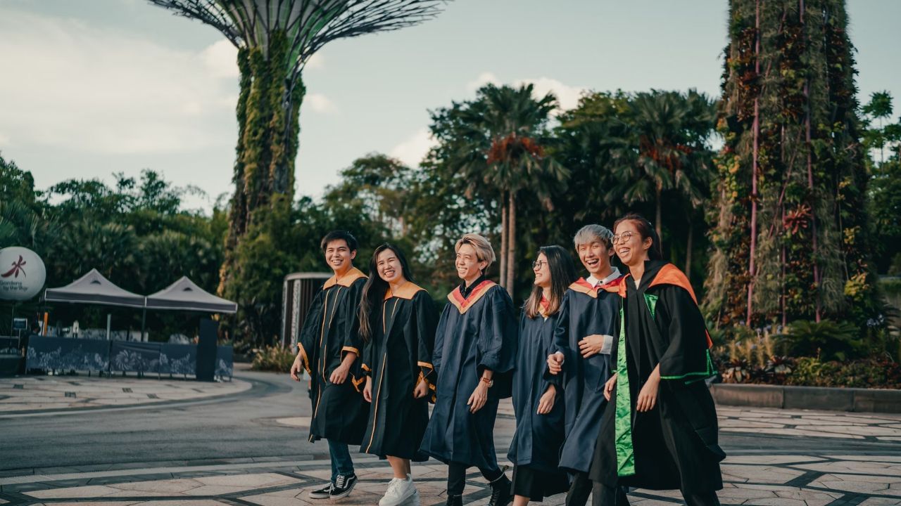 Difference Between Undergraduate, Graduate and Postgraduate