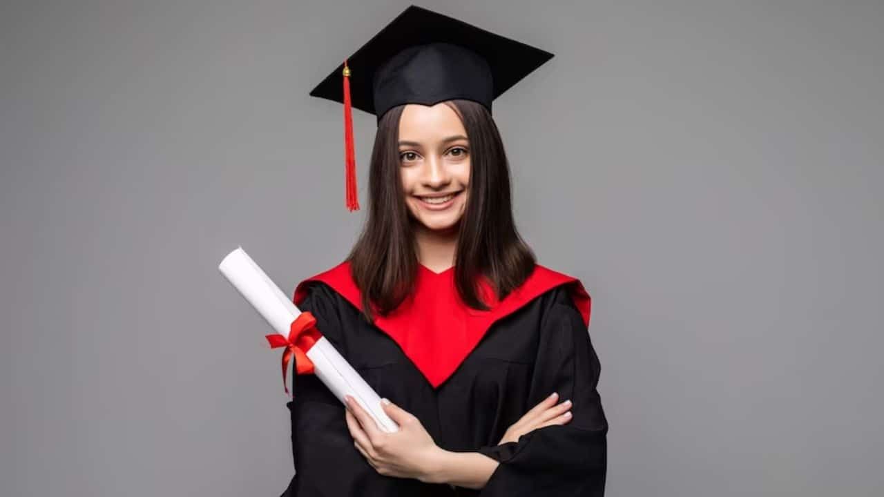 If you’ve selected Australia as your desired destination for higher studies, assessing the hardest degree in Australia beforehand is a must. Continue reading our guide to find some of the most challenging courses offered in Australian universities!